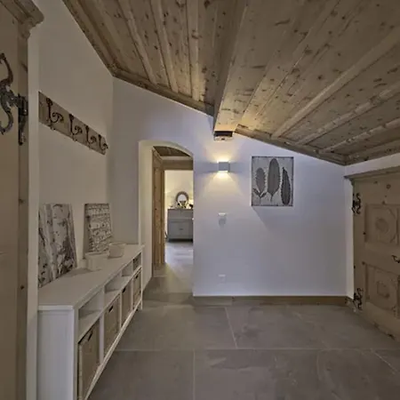 Apartamento Attic View With Free Parking *