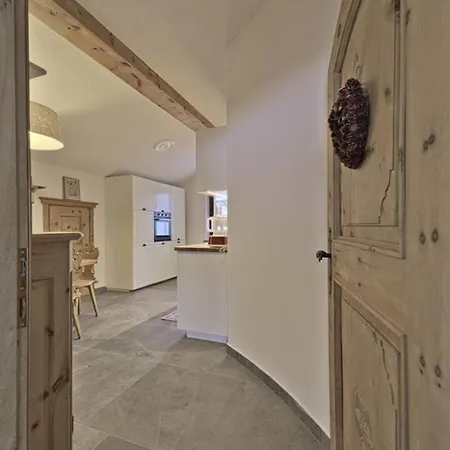 Attic View With Free Parking Silvaplana