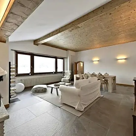 Attic View With Free Parking