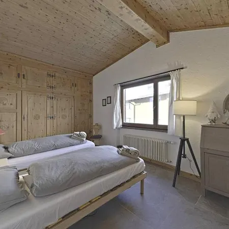 Attic View With Free Parking Daire Silvaplana